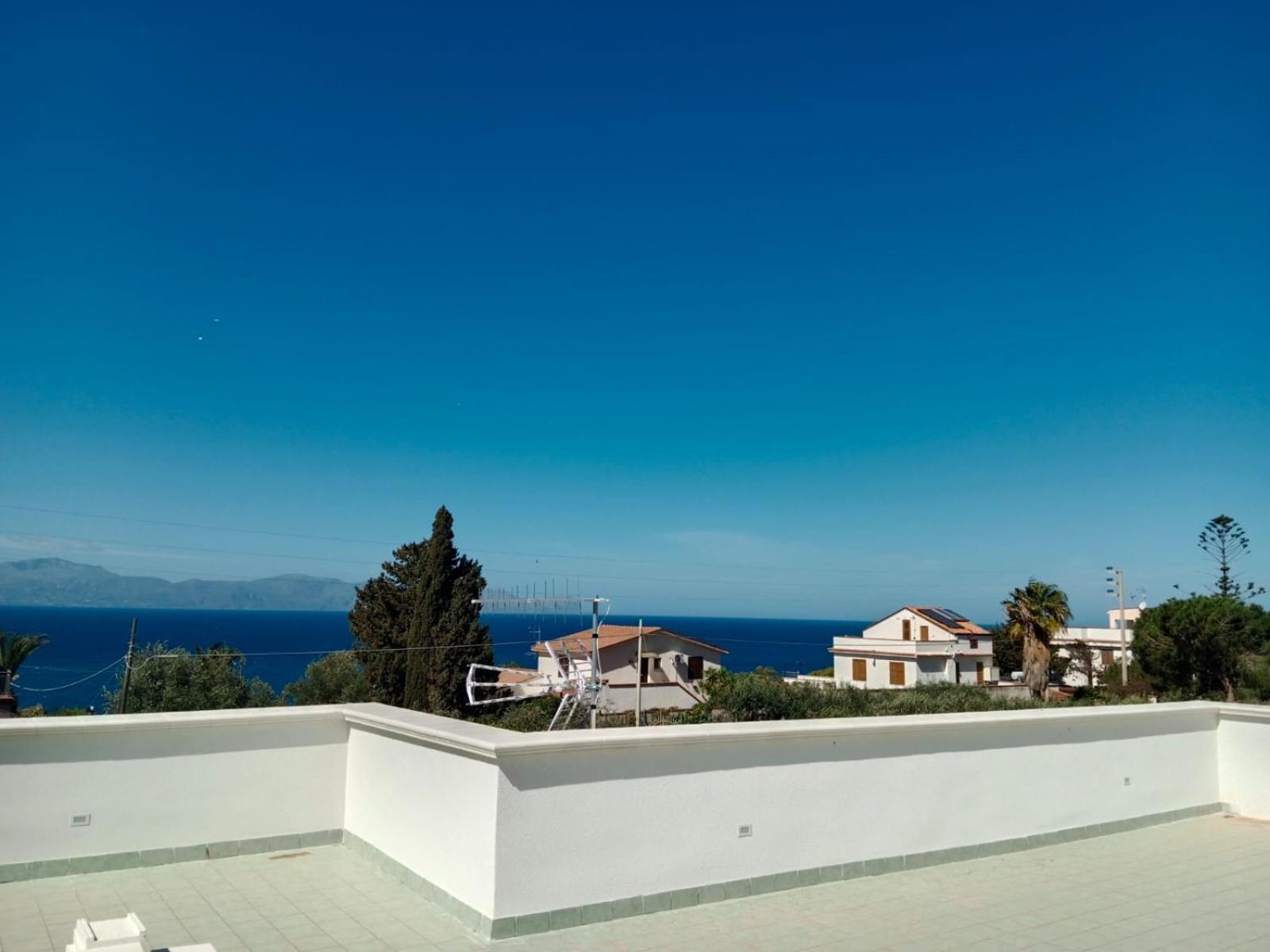 Villa Al Mare 'Happy Summer' Terrasini Eksteriør bilde